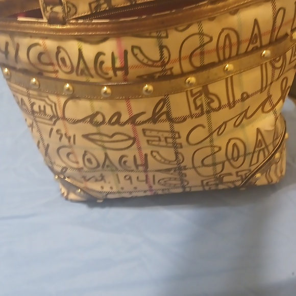 Coach Handbag - Picture 9 of 9